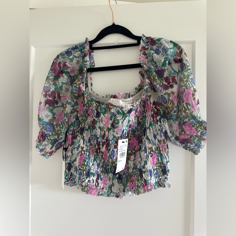 NWT- Astr Floral Smocked Top - Multicolor